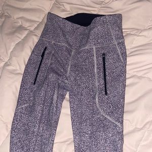 LULULEMON LEGGINGS $40 obo